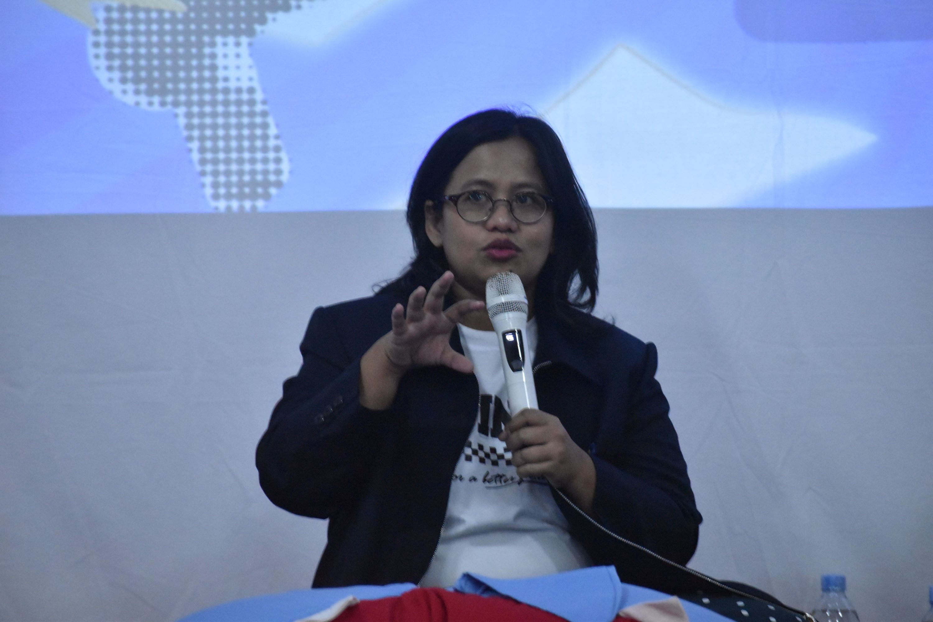 Sambutan Prof. Dr. Drs. Kusni Ingsih, M.M. sekaligus pembukaan GEMA